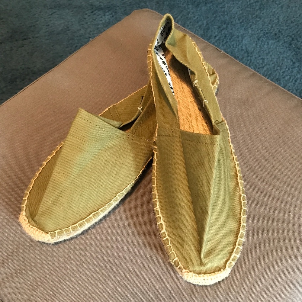 Soludos Olive Green Size 39 Never Worn